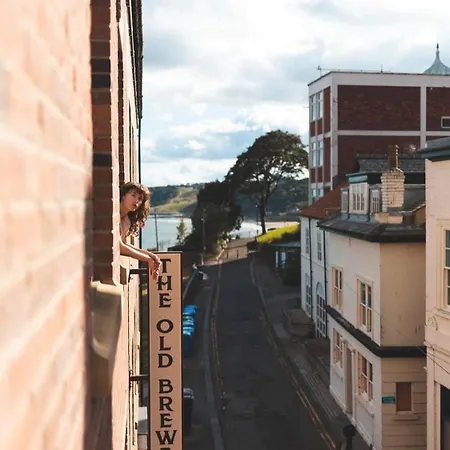 Daire The Distillery Scarborough