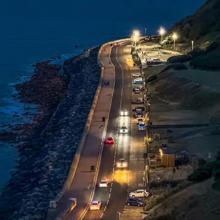 Daire The Distillery Scarborough