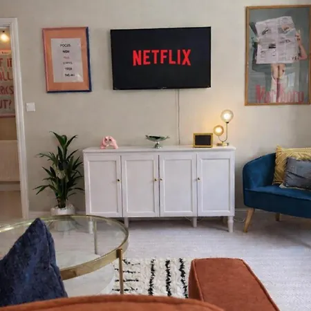 The Distillery سكرابورو